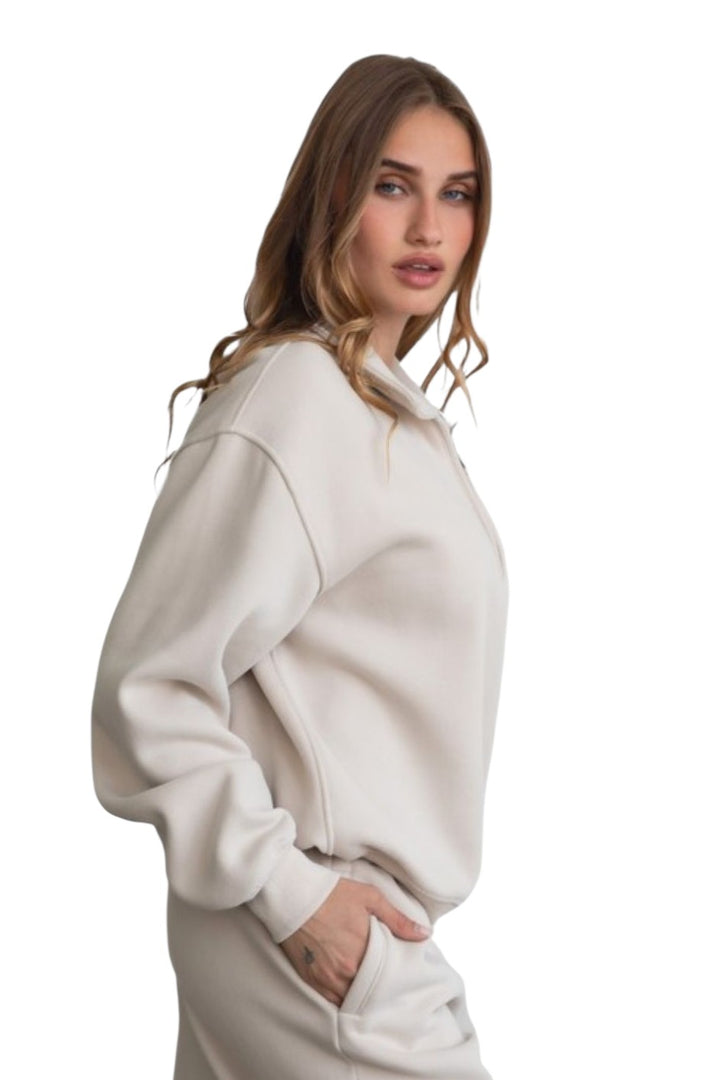 Oat Hailee Cloud Fleece Half Zip Sweater