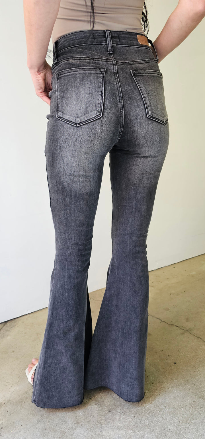 Judy Blue Black High-Rise Super Flare Jeans