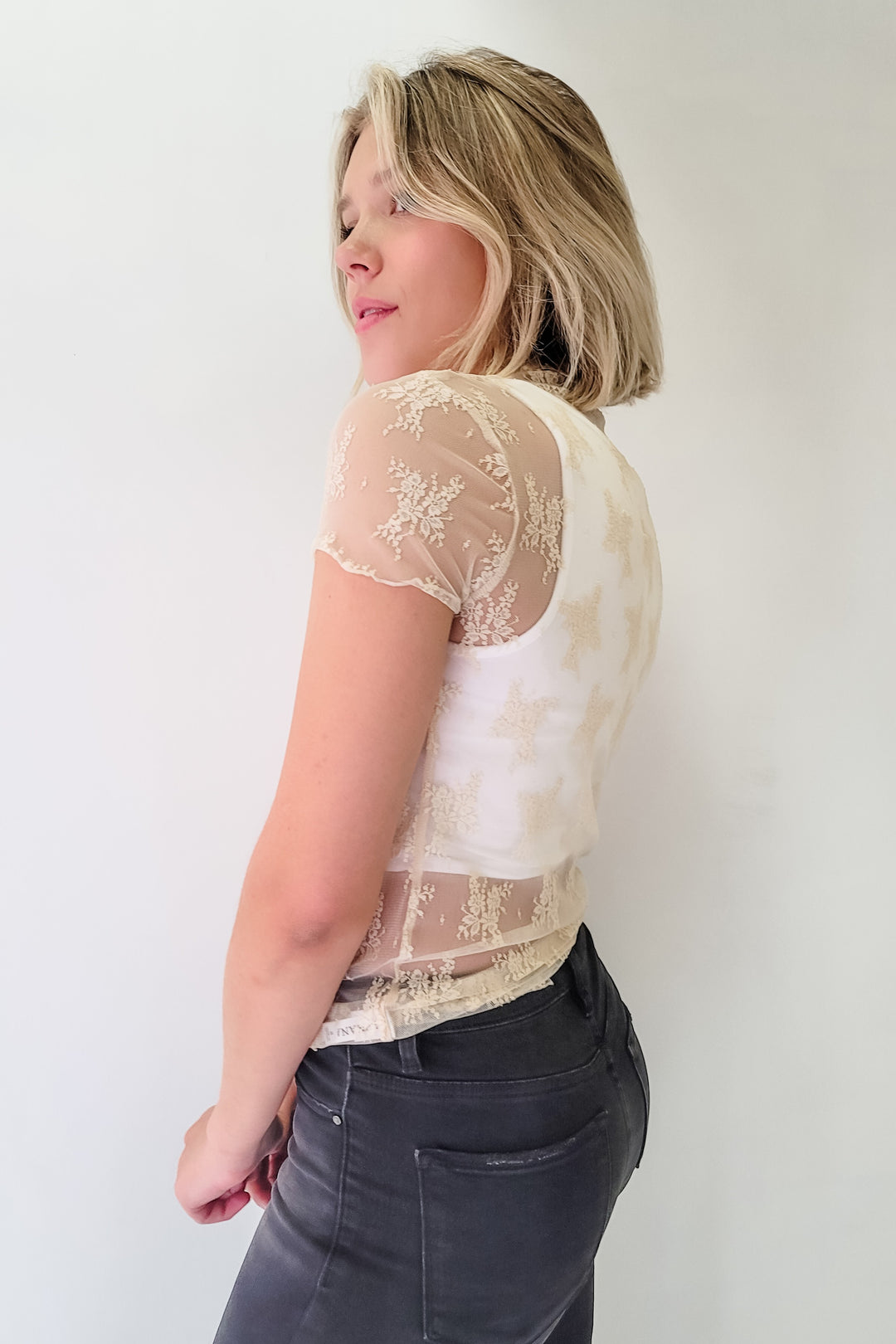 Cream Floral Lace Mesh Short Sleeve Layering Top