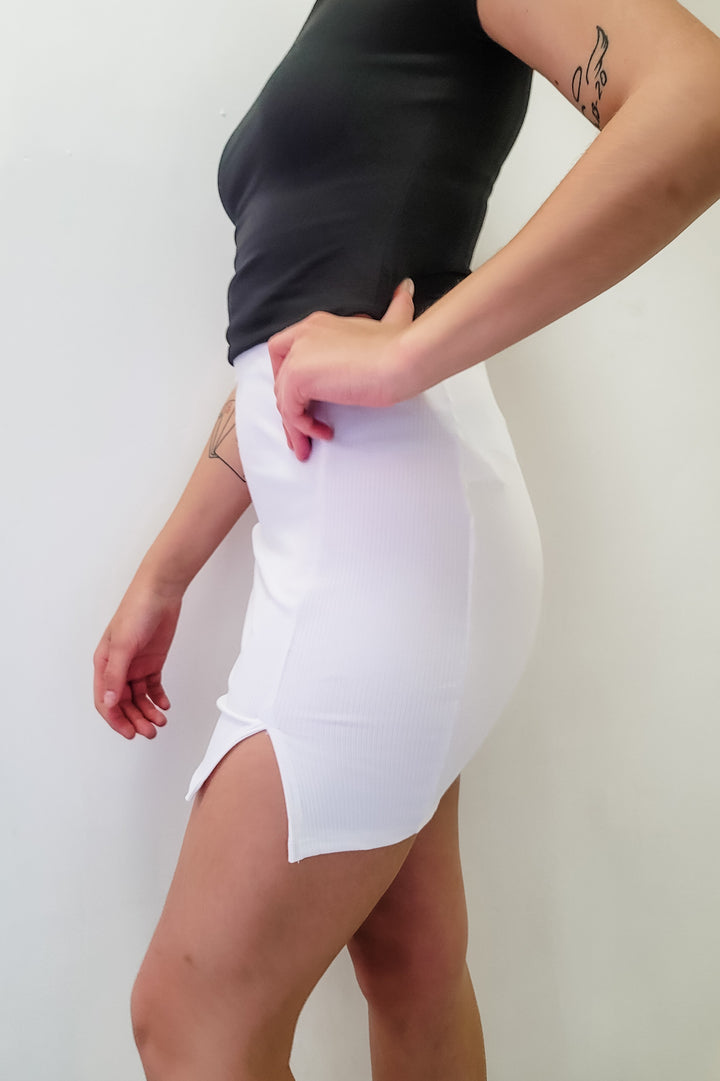 White Ribbed Front Slit Detail Pencil Mini Skirt