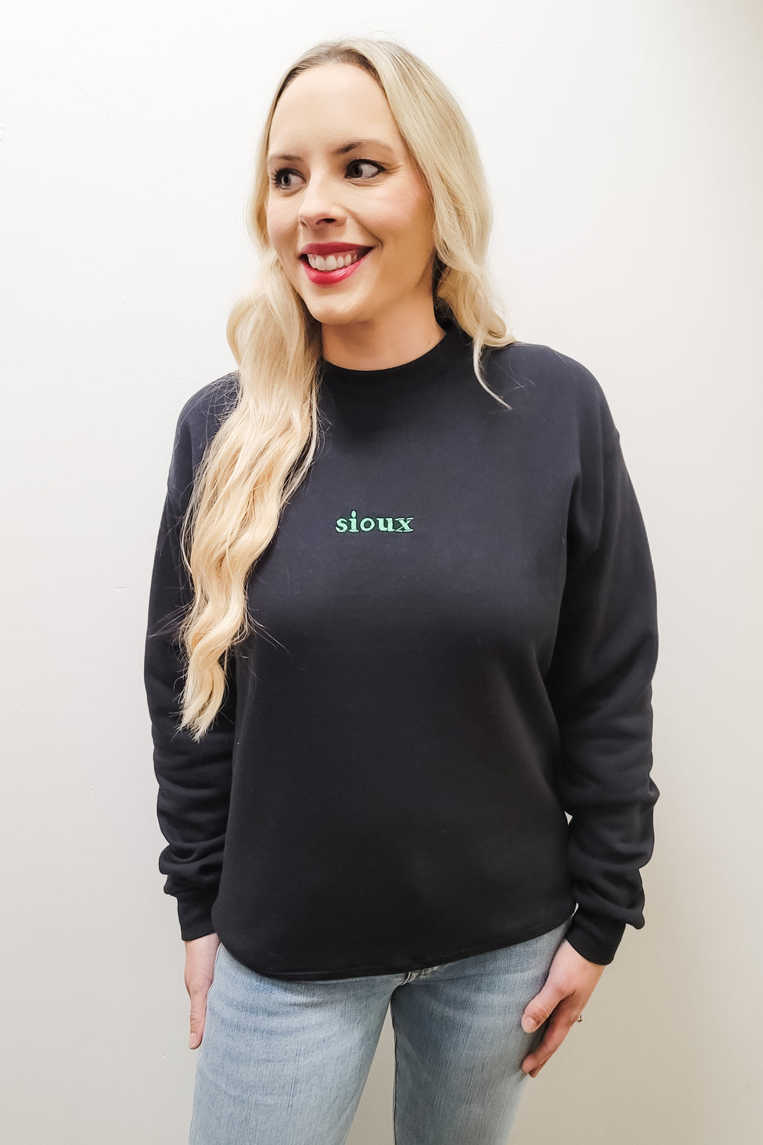 Sioux Black Crewneck Sweatshirt