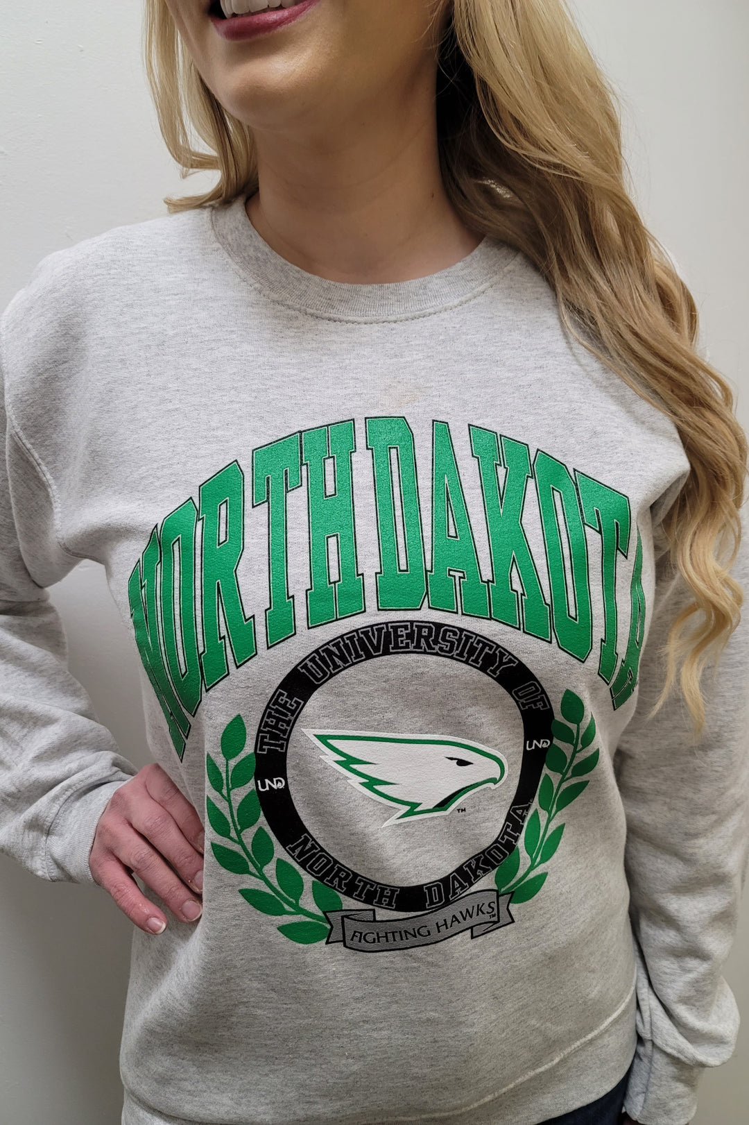 North Dakota Fighting Hawks Ash Crewneck Sweatshirt