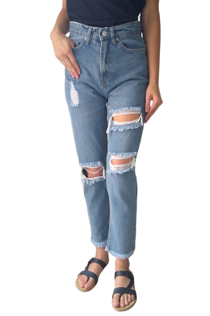 Muselooks MW Distressed Mom Jeans