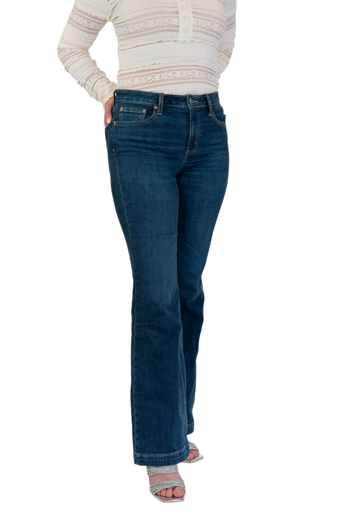 Daze Heartbreaker Mid Rise Hit Maker Flare Jeans