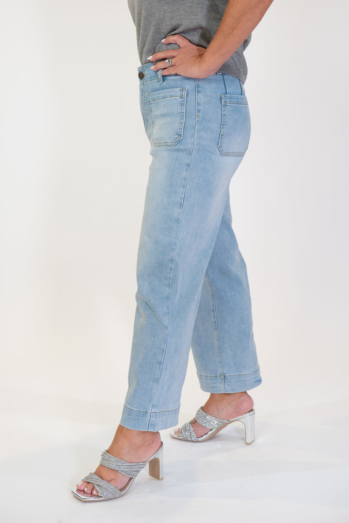 APNY Light Indigo Patch Pocket Cropped Wide Leg Jeans