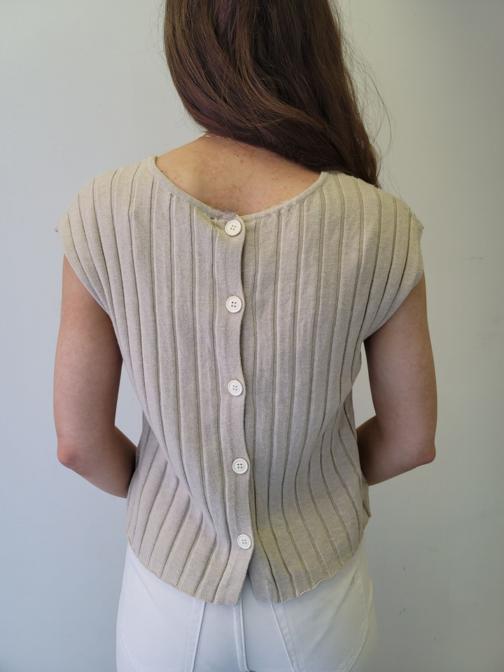 Sadie & Sage Taupe Rider Back Buttons Tank Sweater