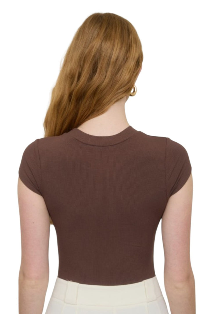 Brown Round Neck Short Sleeve Knit Bodysuit