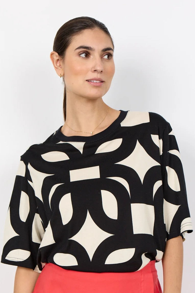 Soyaconcept Black & White Felicity Graphic Boxy Top