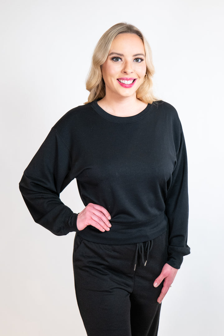 Black Classic Long Sleeve Crewneck Sweatshirt